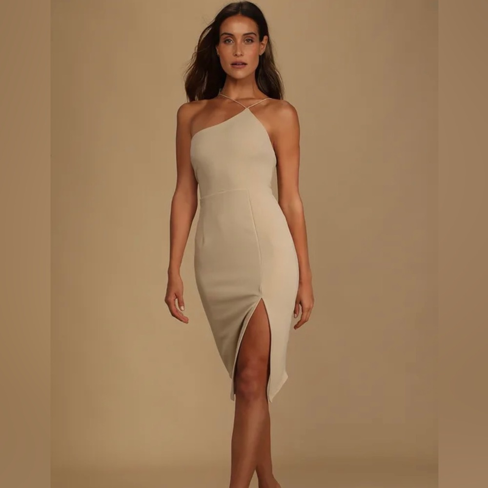 NWT Lulu’s asymmetrical tan dress